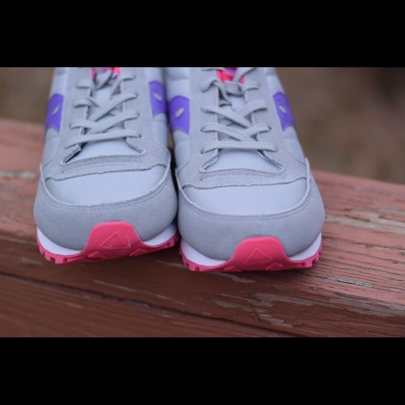 [SOLD] SAUCONY . SBIT-SU-SK159612-GP, GRAY PURPLE - Picture 4 of 8